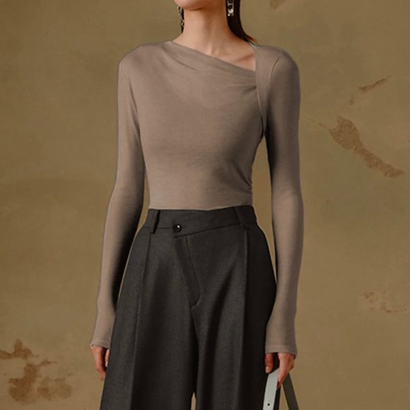 Ribbed Knit Long Sleeve Asymmetric Shirt - Picture 2 of 3
